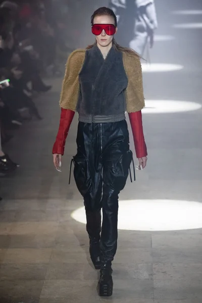 Look 20
